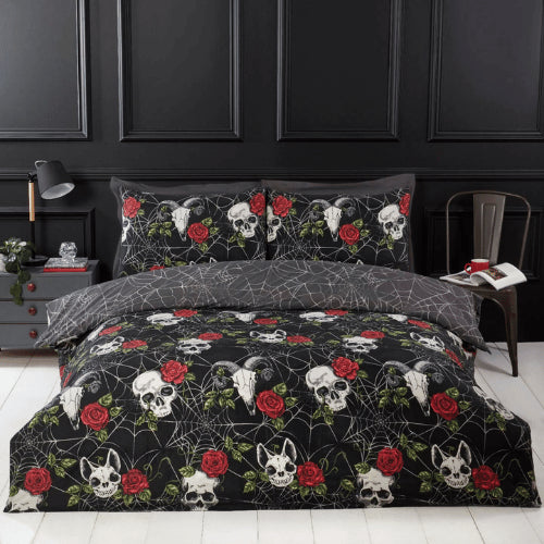 Dark Dreams Skulls & Roses Reversible Duvet Set