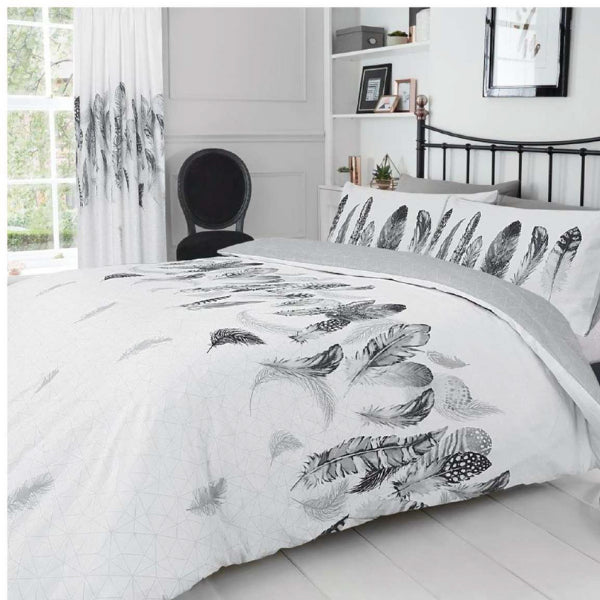 Feathers Printed Duvet Set - White