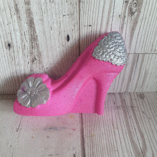 Going Out Show Bath Bomb